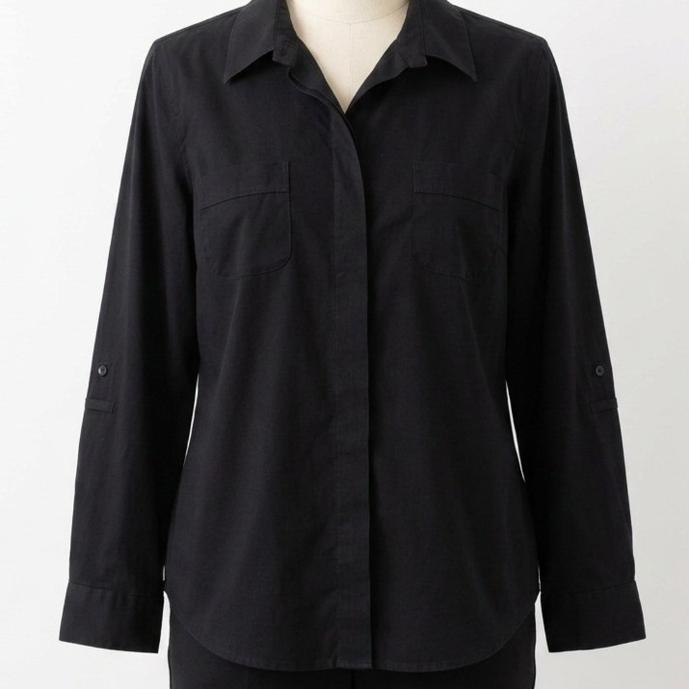Chico's Button Down Shirt Womens 12 Black No-Iron Roll Tab Sleeve Pocket Cotton